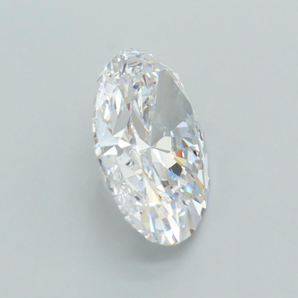 2.00 Carat Oval Lab Diamond :: Greenstar spin frame 02