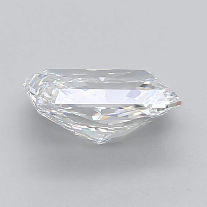 2.13 Carat Radiant Lab Diamond :: Greenstar spin frame 02
