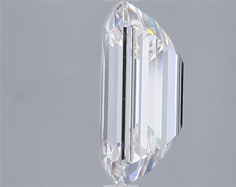5.10 Carat Emerald Lab Diamond :: Greenstar spin frame 02