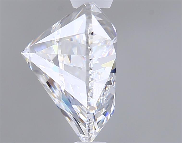 2.05 Carat Heart Lab Diamond :: Greenstar spin frame 02
