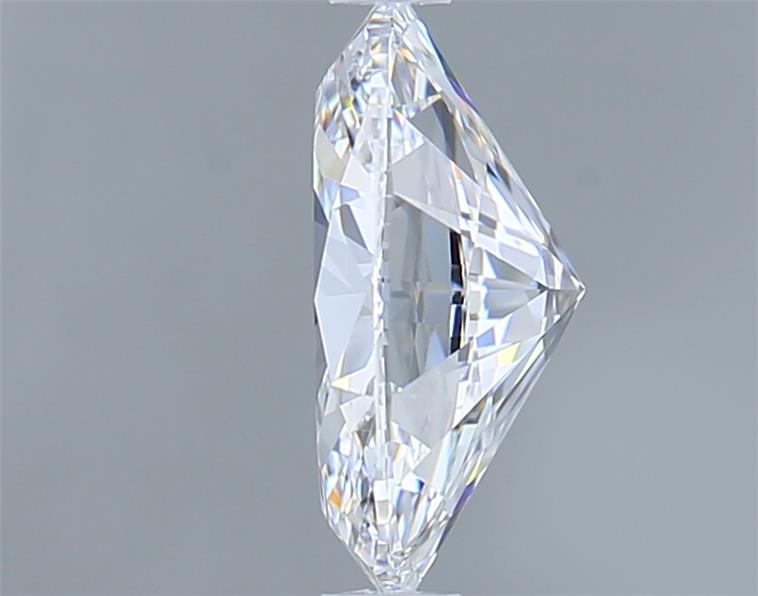 1.50 Carat Oval Lab Diamond :: Greenstar spin frame 02