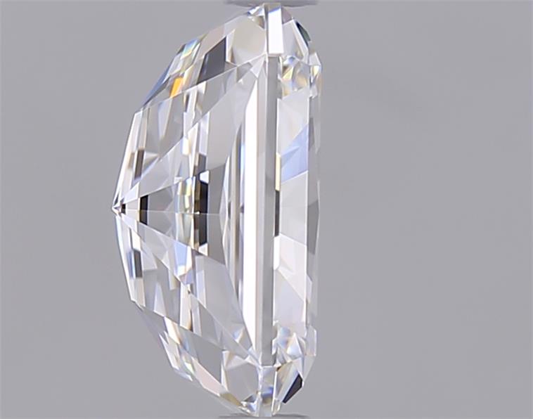 1.93 Carat Radiant Lab Diamond :: Greenstar spin frame 02