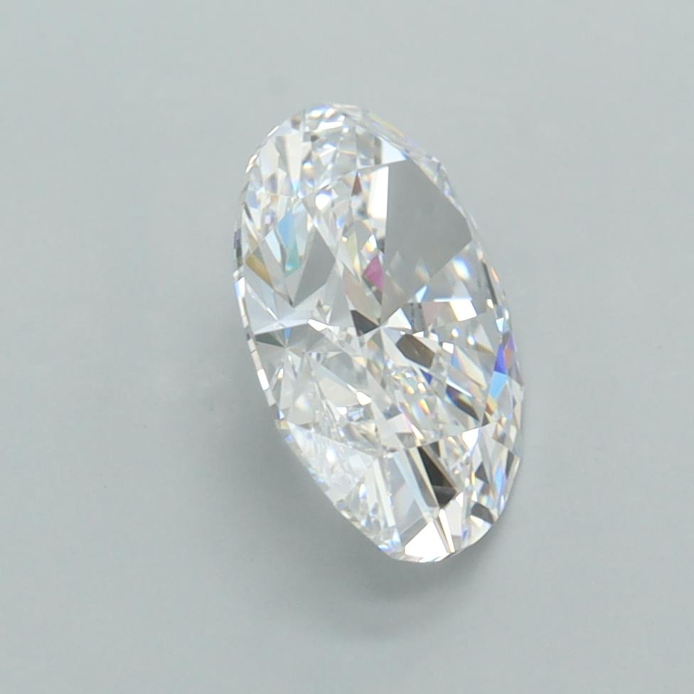 2.00 Carat Oval Lab Diamond :: Greenstar spin frame 02