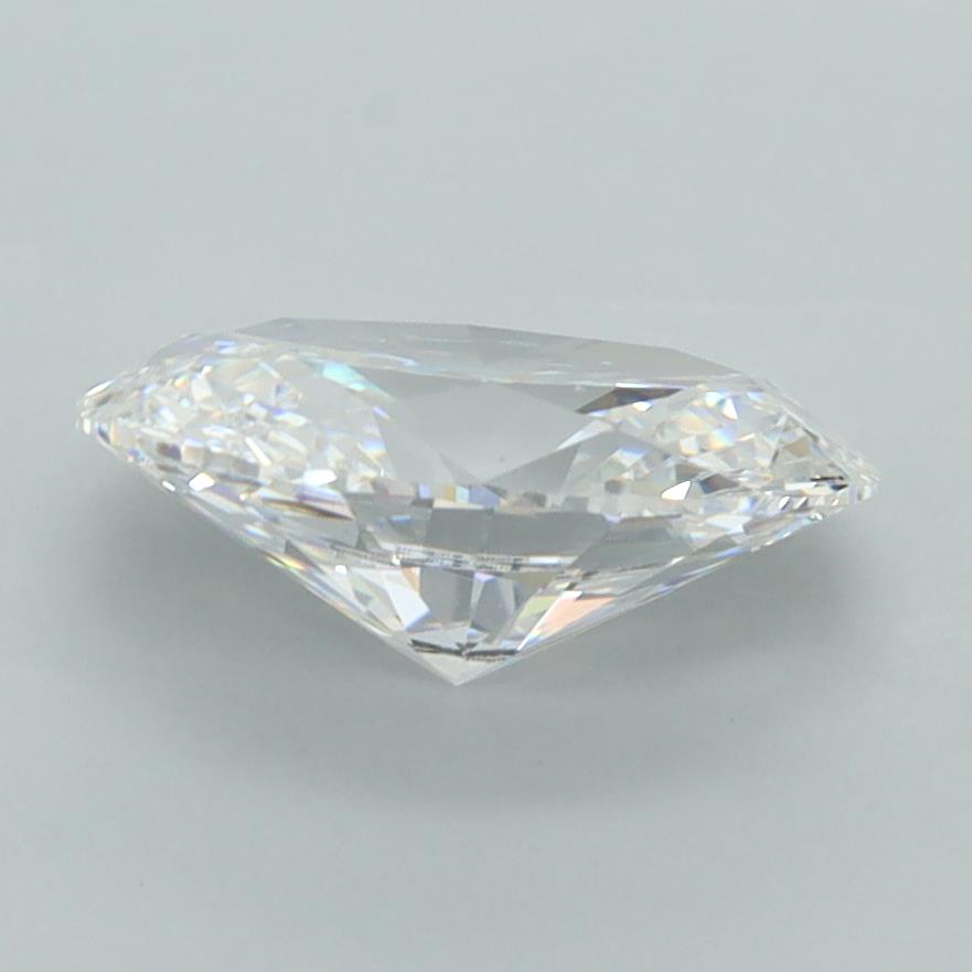 2.01 Carat Oval Lab Diamond :: Greenstar spin frame 02