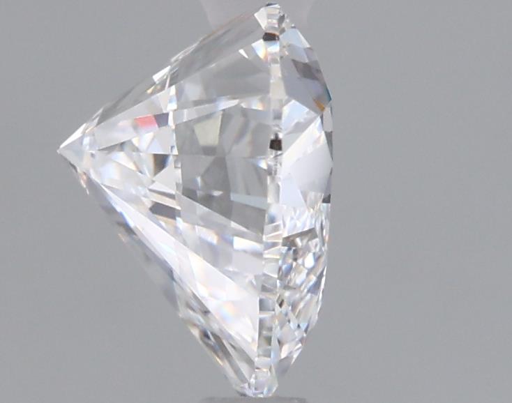 1.51 Carat Heart Lab Diamond :: Greenstar spin frame 02