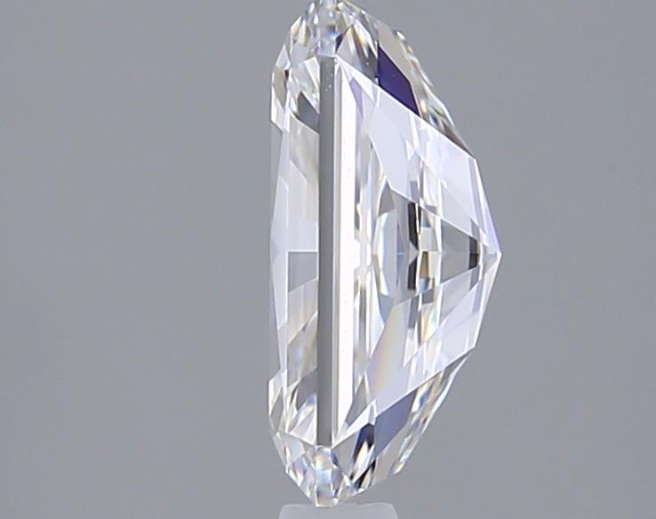 2.09 Carat Radiant Lab Diamond :: Greenstar spin frame 02