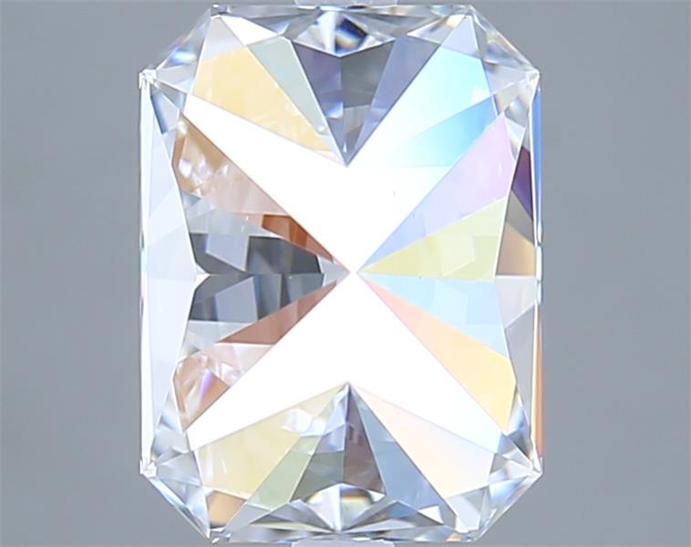 3.02 Carat Radiant Lab Diamond :: Greenstar spin frame 02
