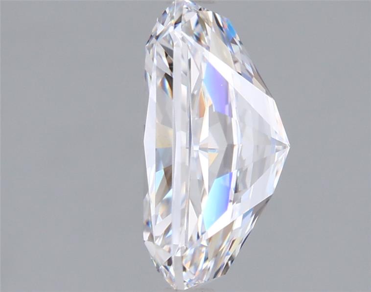2.55 Carat Radiant Lab Diamond :: Greenstar spin frame 02