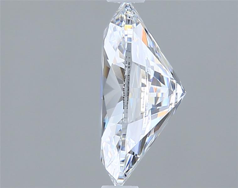 1.50 Carat Oval Lab Diamond :: Greenstar spin frame 02