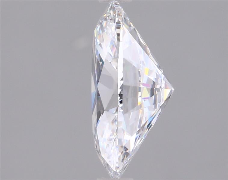 2.01 Carat Oval Lab Diamond :: Greenstar spin frame 02