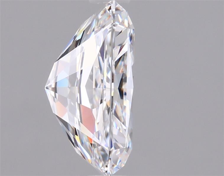 1.94 Carat Radiant Lab Diamond :: Greenstar spin frame 02