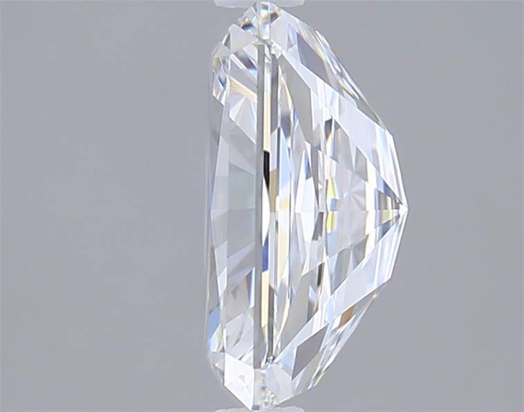 2.05 Carat Radiant Lab Diamond :: Greenstar spin frame 02