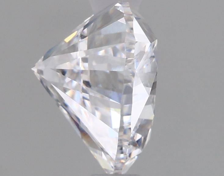 1.50 Carat Heart Lab Diamond :: Greenstar spin frame 02