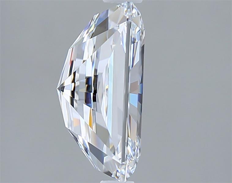3.03 Carat Radiant Lab Diamond :: Greenstar spin frame 02