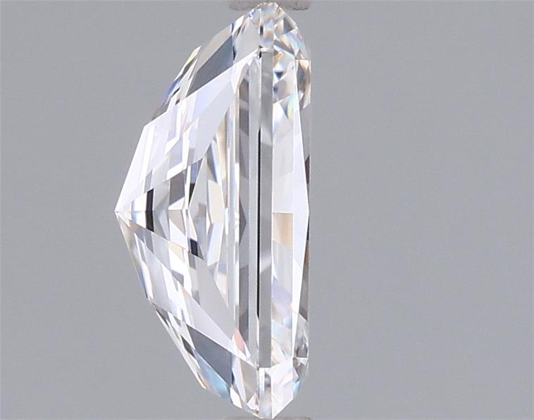 1.55 Carat Radiant Lab Diamond :: Greenstar spin frame 02