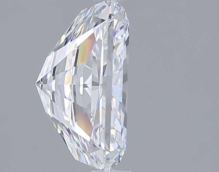2.01 Carat Radiant Lab Diamond :: Greenstar spin frame 02