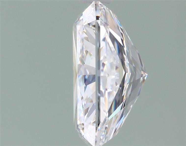 2.26 Carat Radiant Lab Diamond :: Greenstar spin frame 02