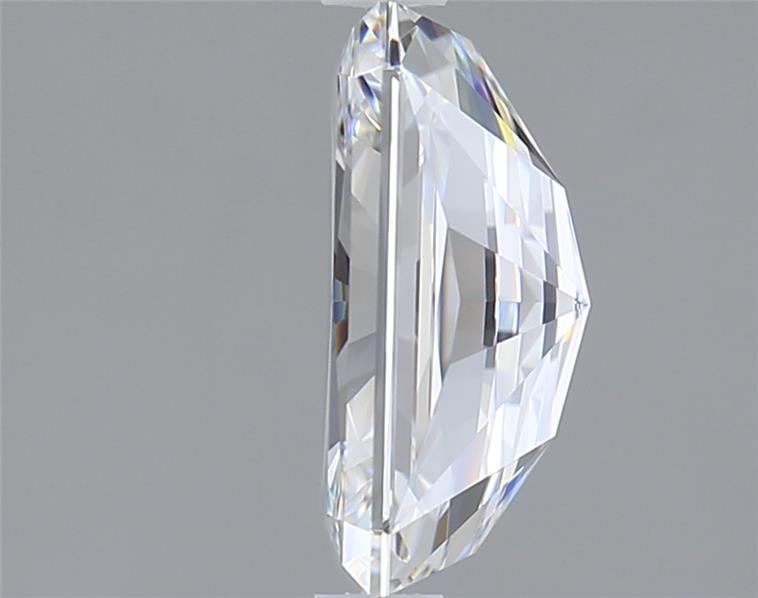 2.53 Carat Radiant Lab Diamond :: Greenstar spin frame 02