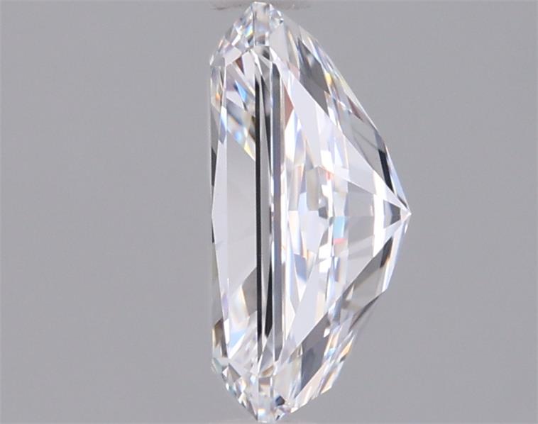 1.55 Carat Radiant Lab Diamond :: Greenstar spin frame 02