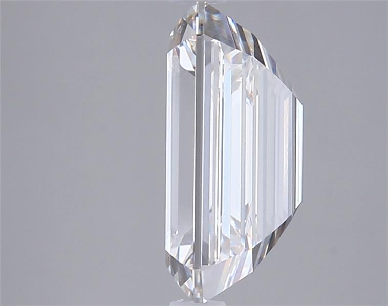 4.05 Carat Emerald Lab Diamond :: Greenstar spin frame 02