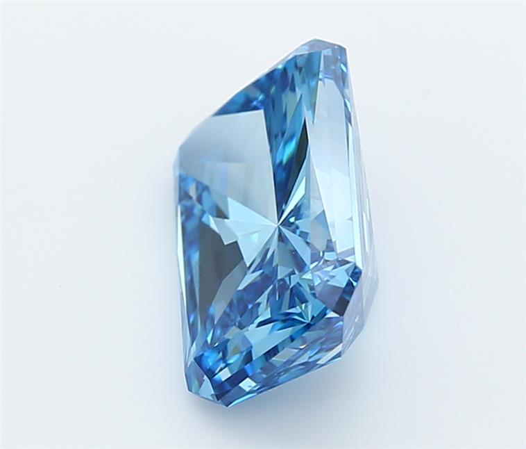 3.00 Carat Radiant Lab Diamond :: Greenstar spin frame 02