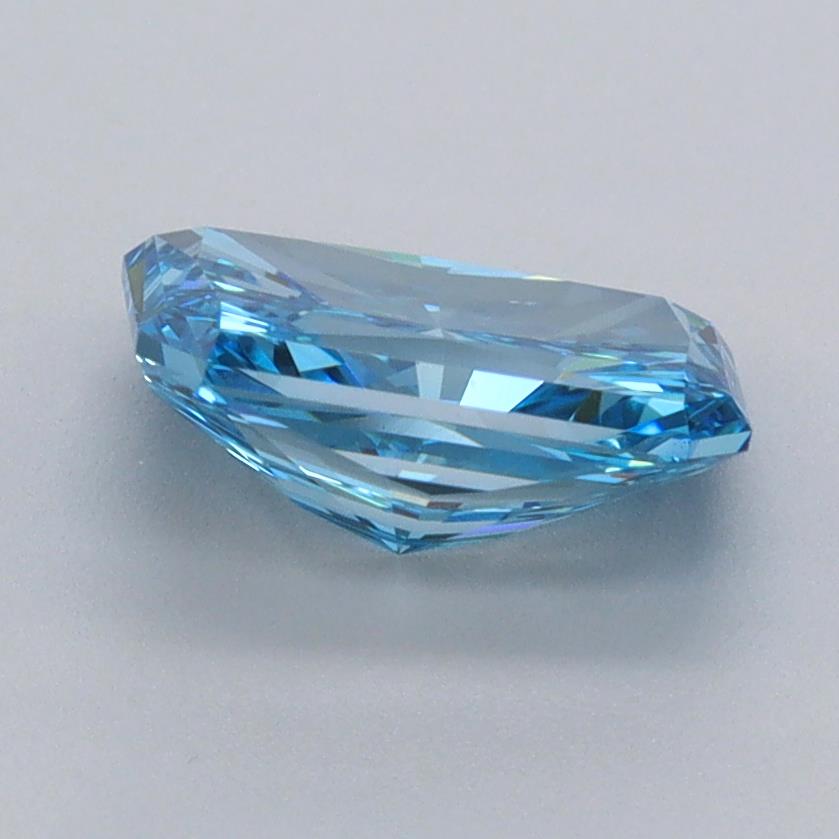 1.54 Carat Radiant Lab Diamond :: Greenstar spin frame 02