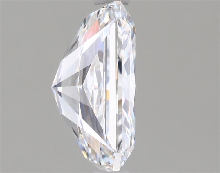 1.57 Carat Radiant Lab Diamond :: Greenstar spin frame 02