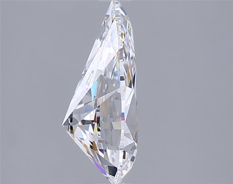 2.15 Carat Pear Lab Diamond :: Greenstar spin frame 02