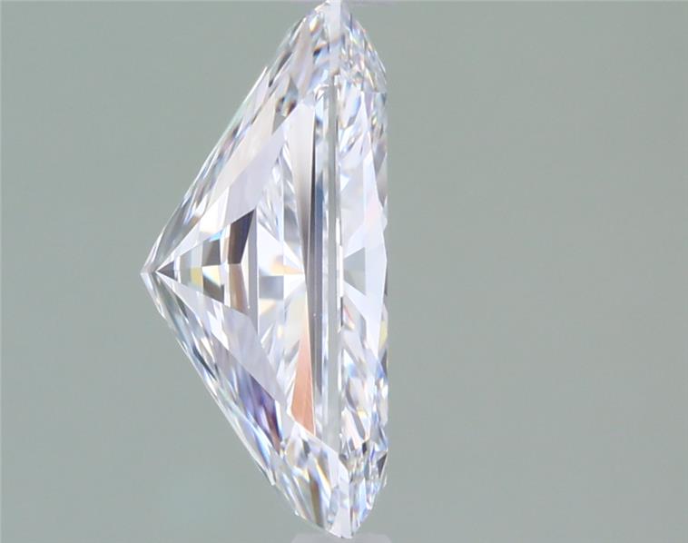 2.19 Carat Radiant Lab Diamond :: Greenstar spin frame 02