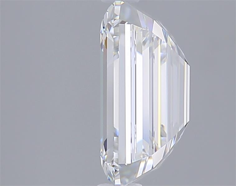 3.36 Carat Emerald Lab Diamond :: Greenstar spin frame 02
