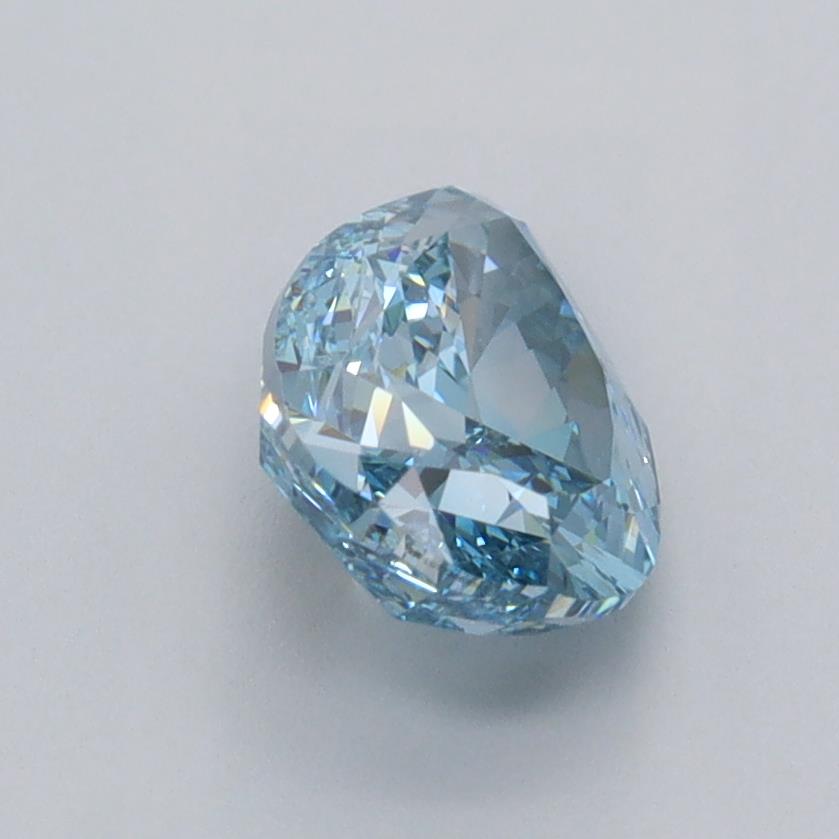1.53 Carat Pear Lab Diamond :: Greenstar spin frame 02