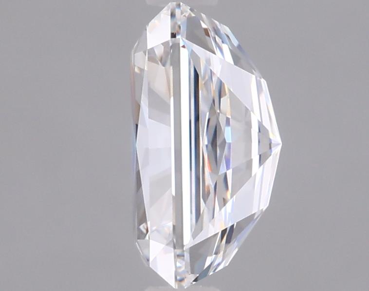 1.57 Carat Radiant Lab Diamond :: Greenstar spin frame 02
