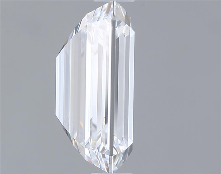 1.51 Carat Emerald Lab Diamond :: Greenstar spin frame 02