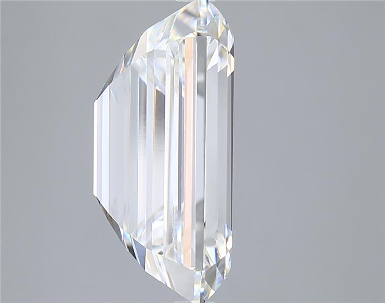 8.08 Carat Emerald Lab Diamond :: Greenstar spin frame 02