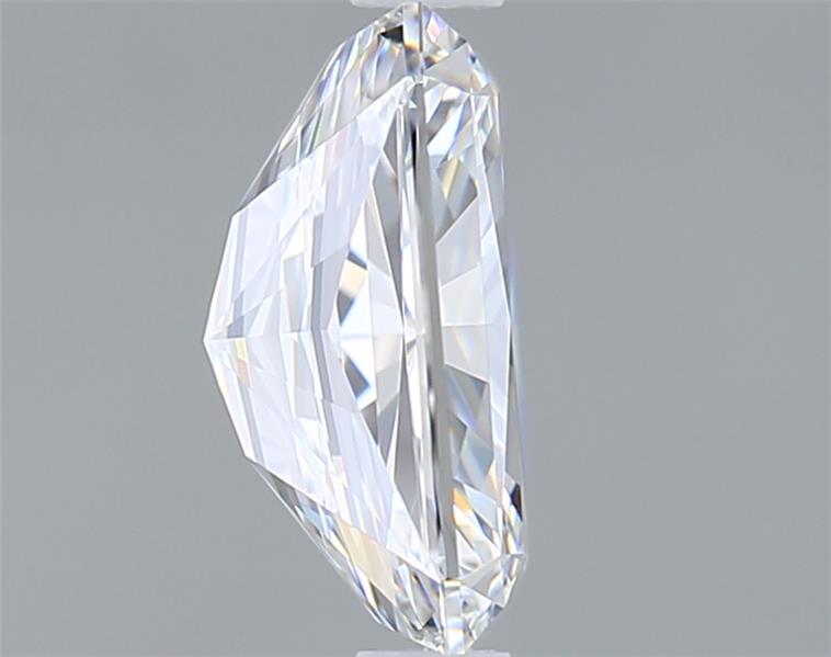 2.04 Carat Radiant Lab Diamond :: Greenstar spin frame 02