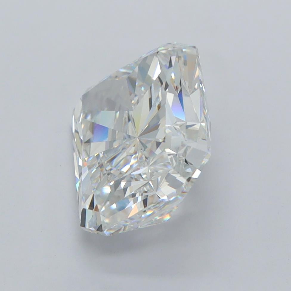3.01 Carat Radiant Lab Diamond :: Greenstar spin frame 02