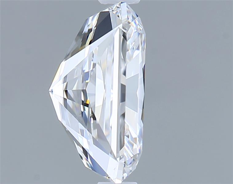 1.80 Carat Radiant Lab Diamond :: Greenstar spin frame 02