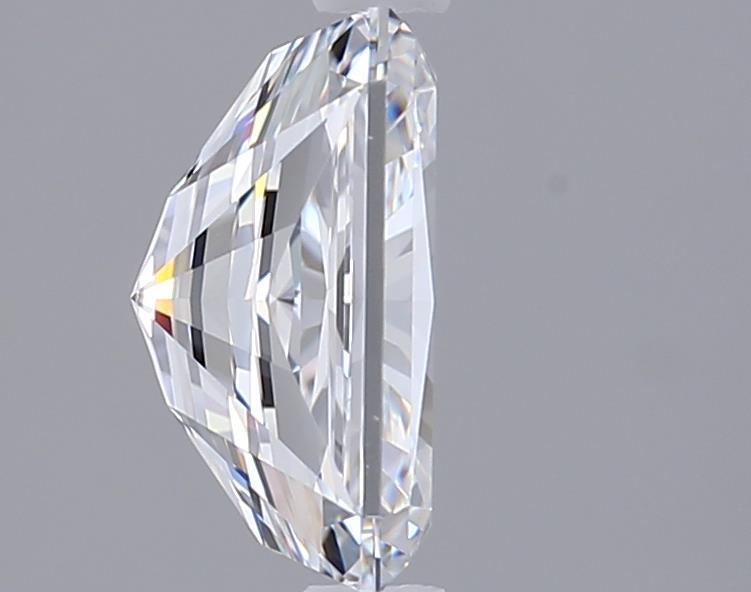 2.00 Carat Radiant Lab Diamond :: Greenstar spin frame 02