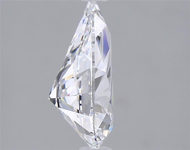2.01 Carat Pear Lab Diamond :: Greenstar spin frame 02