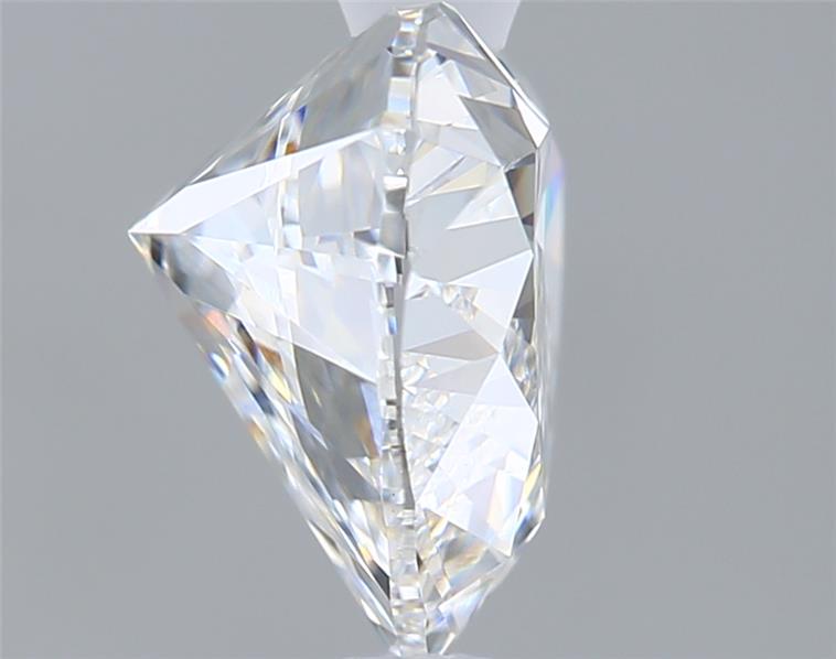 2.53 Carat Heart Lab Diamond :: Greenstar spin frame 02