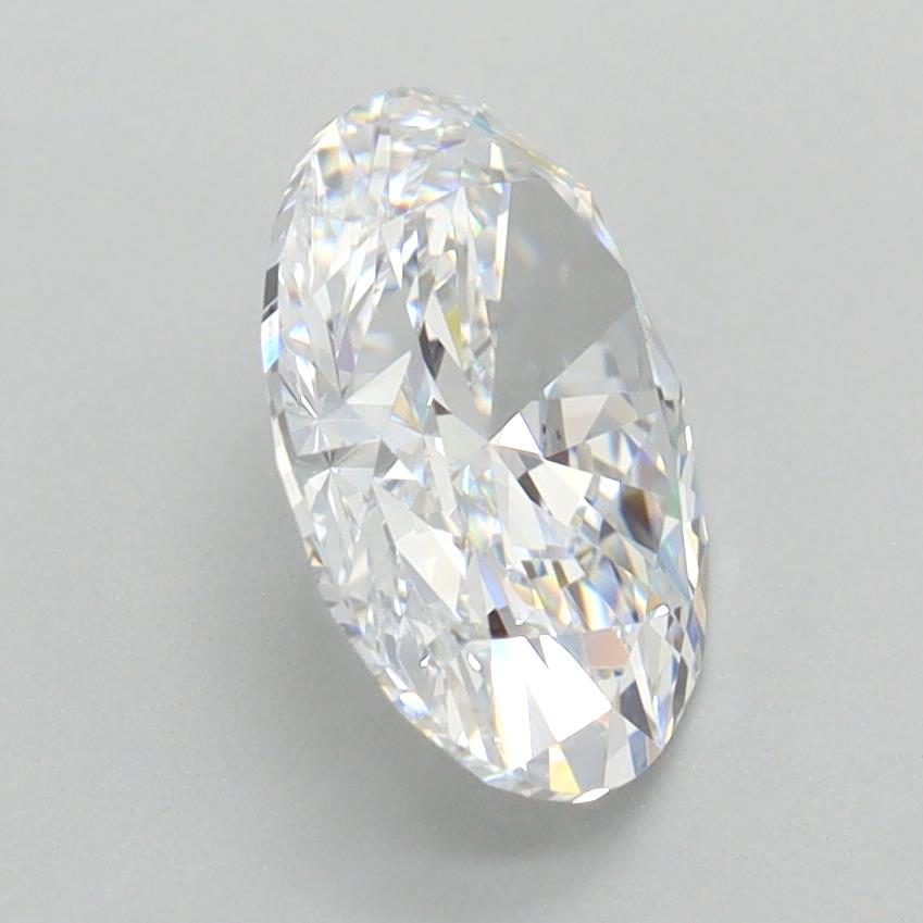 2.05 Carat Oval Lab Diamond :: Greenstar spin frame 02
