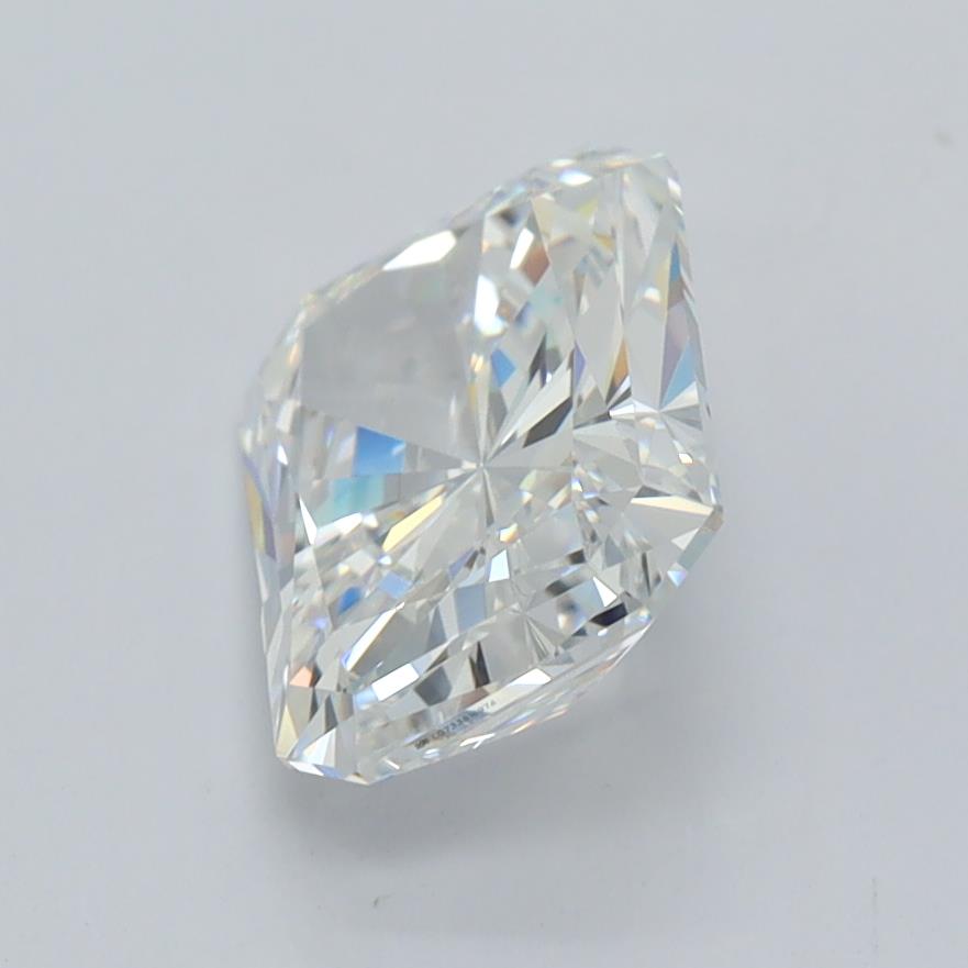 2.07 Carat Radiant Lab Diamond :: Greenstar spin frame 02