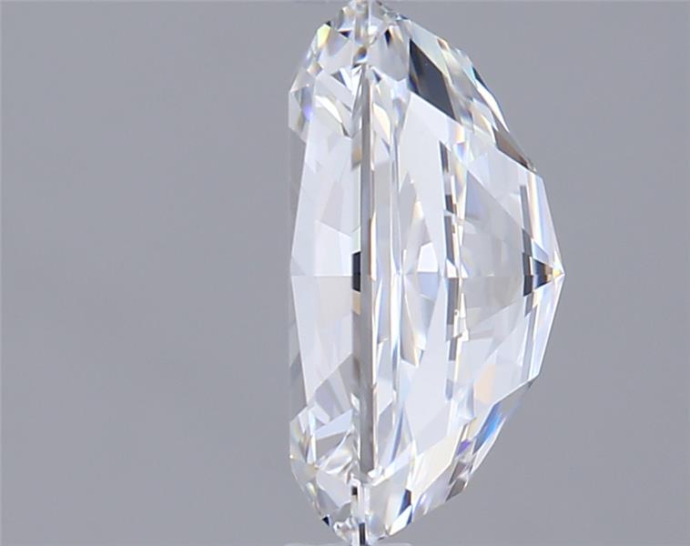 2.01 Carat Radiant Lab Diamond :: Greenstar spin frame 02