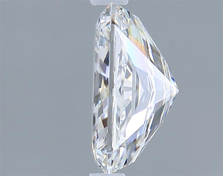 2.05 Carat Radiant Lab Diamond :: Greenstar spin frame 02