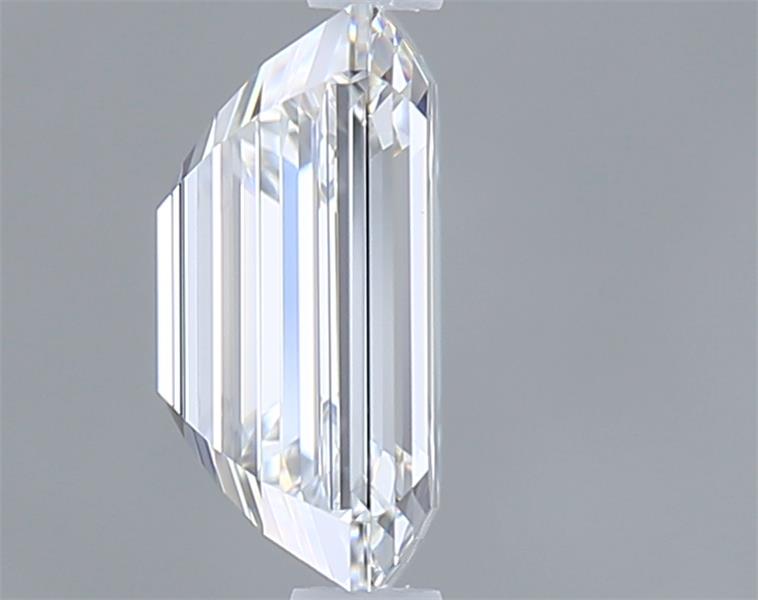 1.56 Carat Emerald Lab Diamond :: Greenstar spin frame 02