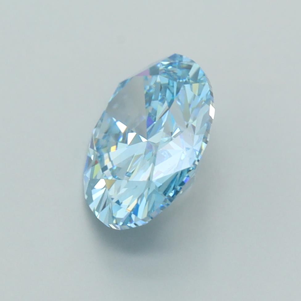 2.01 Carat Oval Lab Diamond :: Greenstar spin frame 02