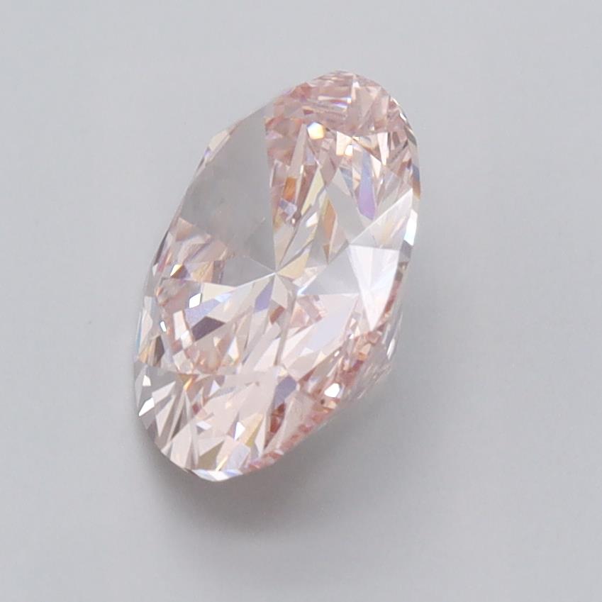 2.04 Carat Oval Lab Diamond :: Greenstar spin frame 02