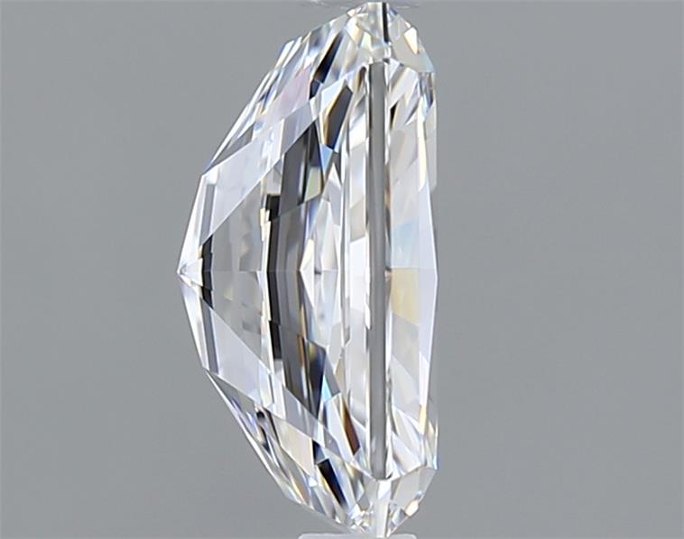 2.06 Carat Radiant Lab Diamond :: Greenstar spin frame 02