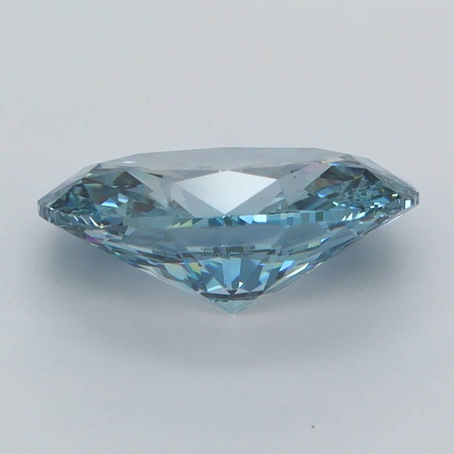 2.04 Carat Oval Lab Diamond :: Greenstar spin frame 02