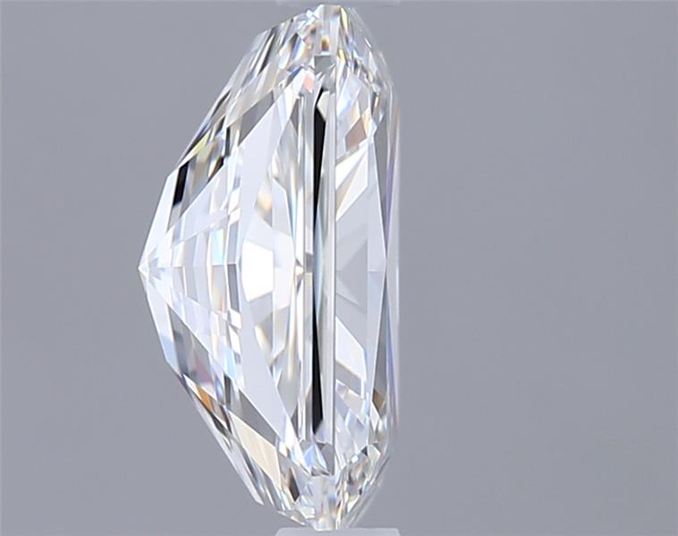 2.12 Carat Radiant Lab Diamond :: Greenstar spin frame 02